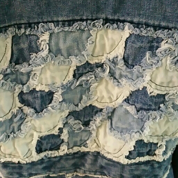 Detailed levi material jacket - Picture 4 of 4